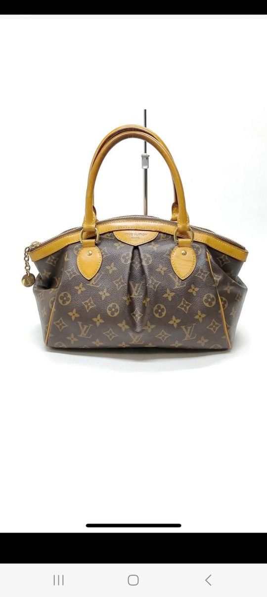 Authentic Louis Vuitton 