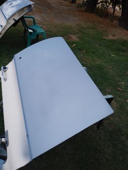 C10 door