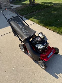 Snapper Hi-Vac 5HP Gas Push Lawn Mower with Mulch Attachment Mower