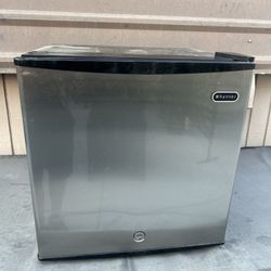 Mini Freezer