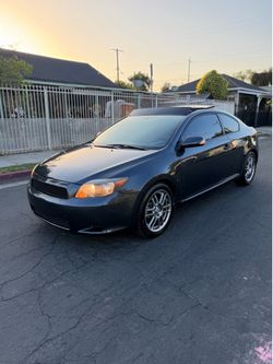 Toyota Scion 2008