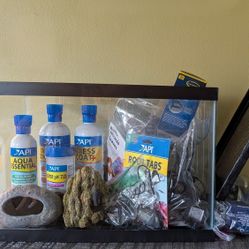 5 gallon Aquarium with Lid And ALL Essentials 