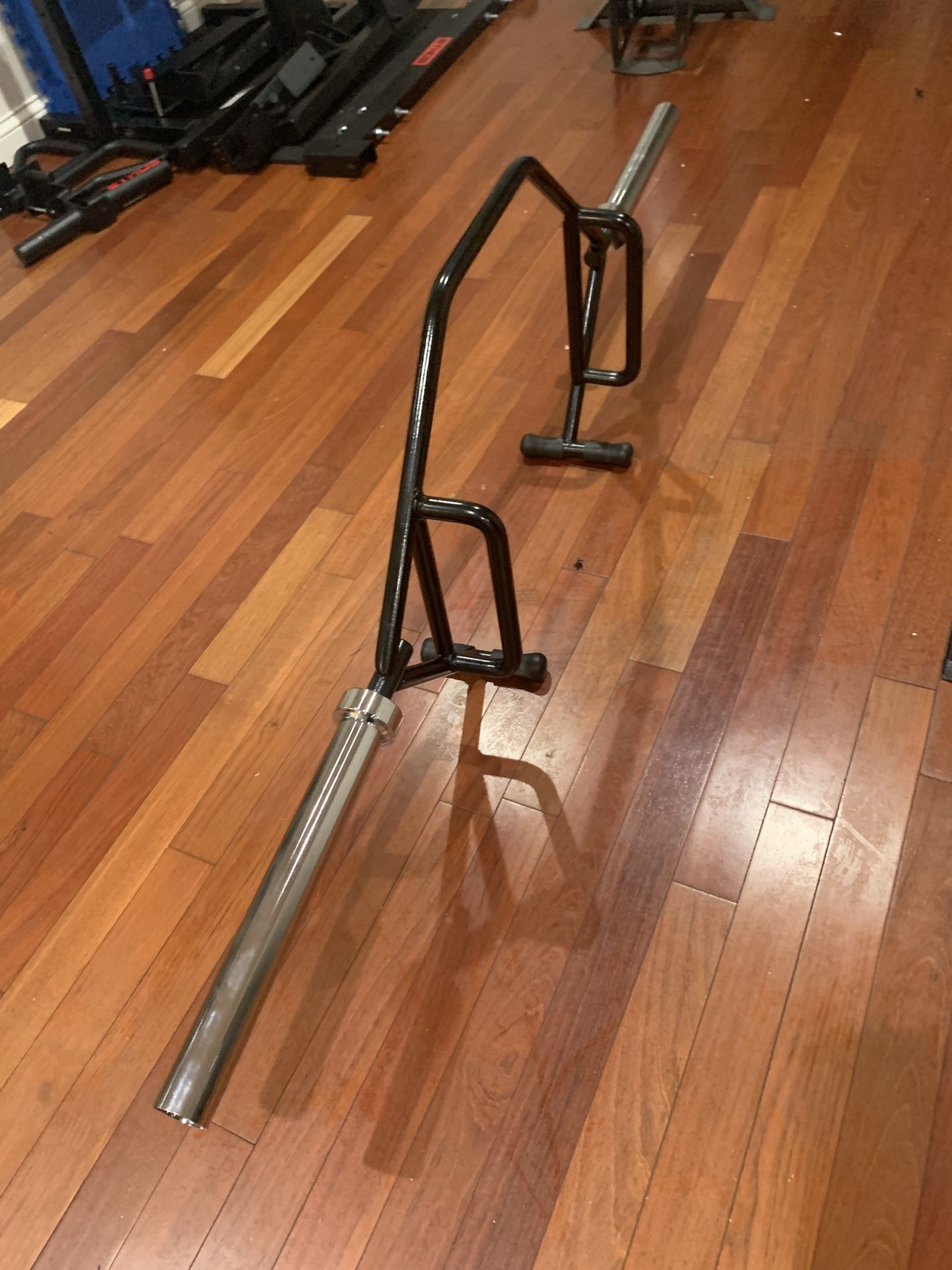 Like New 45 Lbs Hex Bar