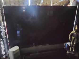 Samsung 55 inch Smart t.v with remote
