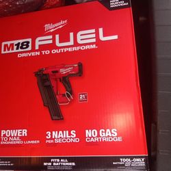 Milwaukee Bundle Package