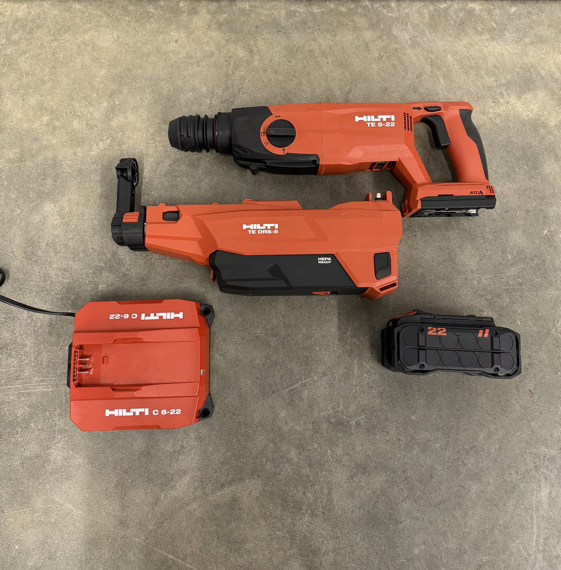 Hilti 22-Volt Nuron TE-5 Lithium-Ion Cordless Rotary Hammer Drill   Dust removal system TE DRS-5 HEPA bulk 