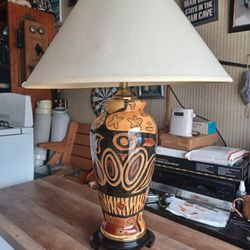 NICE. NICE...PORCELAIN LAMP...27 TALLX19
