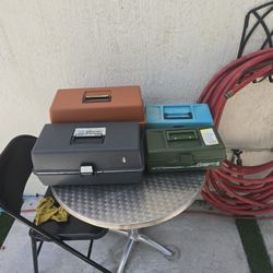 Cajas de pesca.  (Tackle box)