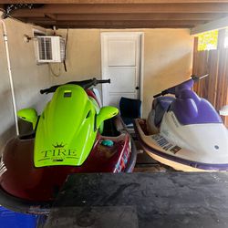 Kawasaki And Sea Doo Jet-ski 