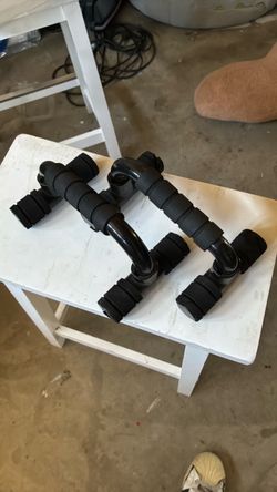 Push up bars