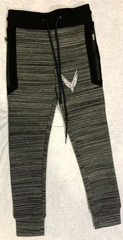 Maverick by Logan Paul Joggers Youth Large Medium Black Zip Pockets Sweatpants for Sale in Grapevine TX OfferUp