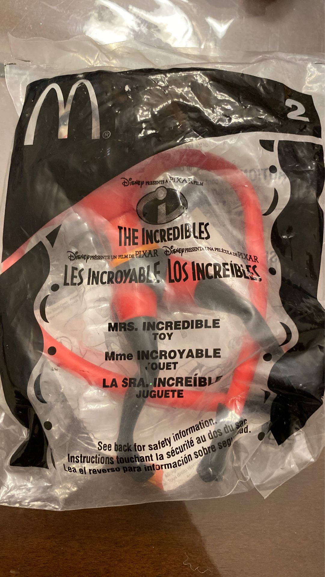 2004 The Incredibles Mcdonalds Toy # 2 Mrs. Incredible