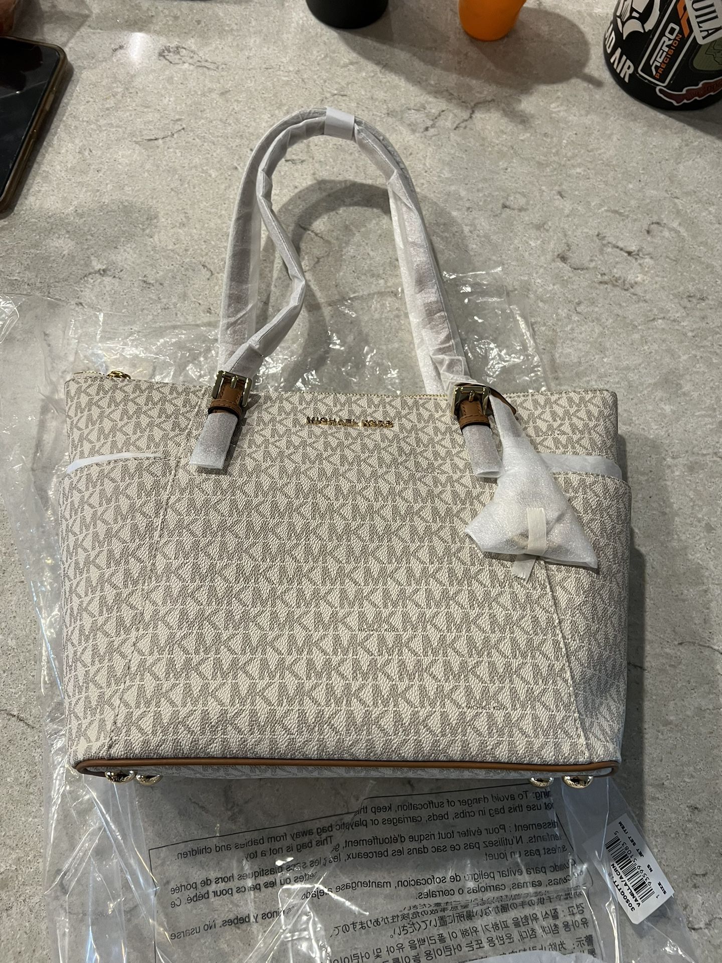 Michael Kors Bag - Brand New Never Used 