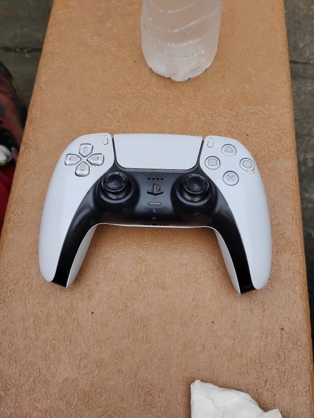 PS5 Controller