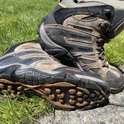 Wolverine Hiking Boot - Waterproof