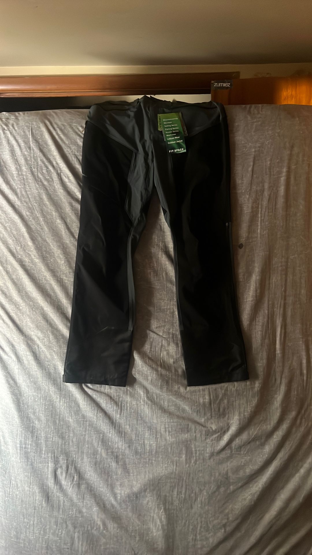 Snowboard Pants Large