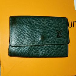 Vintage Name Brand Taiga Green 6 Ring Key Case 