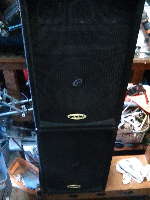 2 Gemini GSM-1250 3-way 12inch Dj Speakers in Great Condition