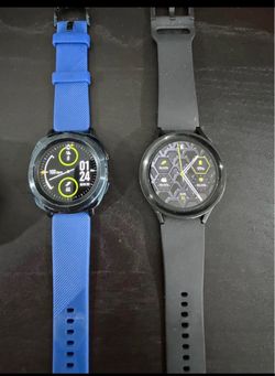 2 Samsung watches