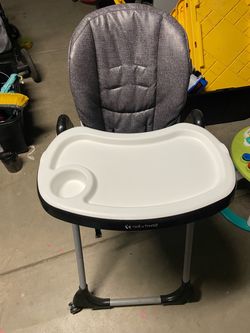 Baby high chair for feeding
