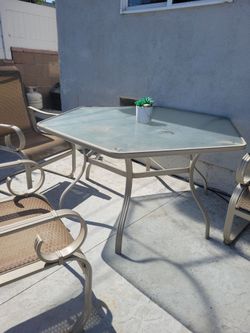 Martha Stewart patio table