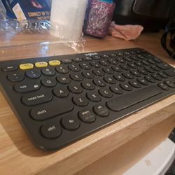 Bluetooth Keyboard For Phone Or Tablet