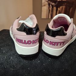 Hello Kitty Size8 Shoes