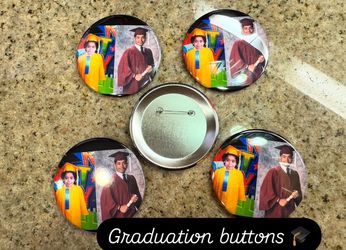 3” round graduation buttons