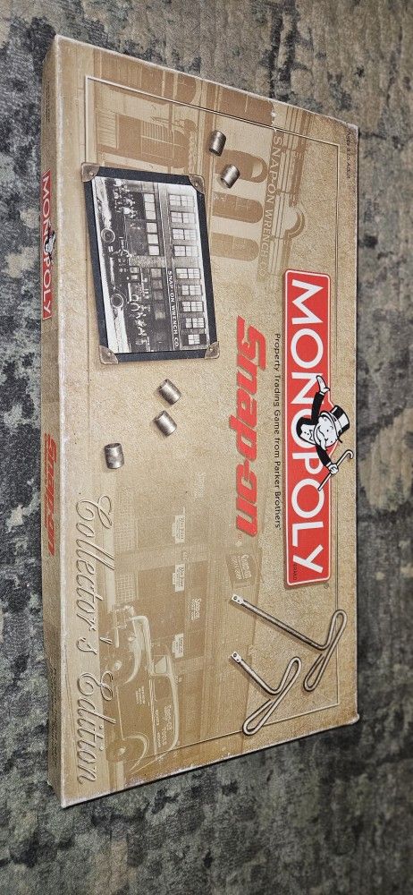 Monopoly Snap On Tools Collector's Edition (2000). 100% Complete. Box Has Some Shelf Wear.