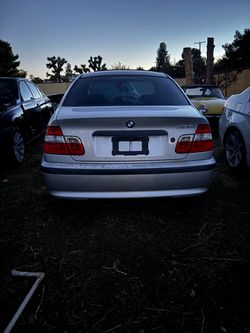 2001-2005 BMW 325i E46 For Parts
