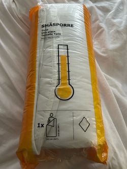 Twin Size Comforter