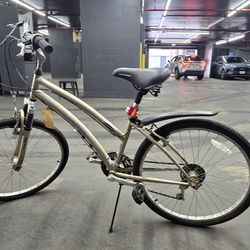 Bicycle For Sale 🚲 LandRider Auto-Shift 14-Speed Bike – AS IS