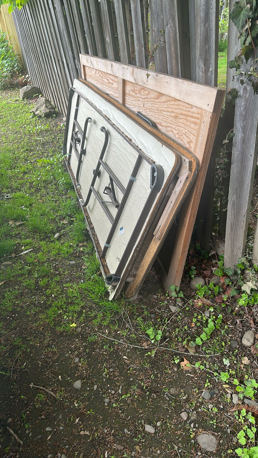 Free Tables