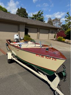 1956 Chris-Craft w/ new Suzuki Outboard