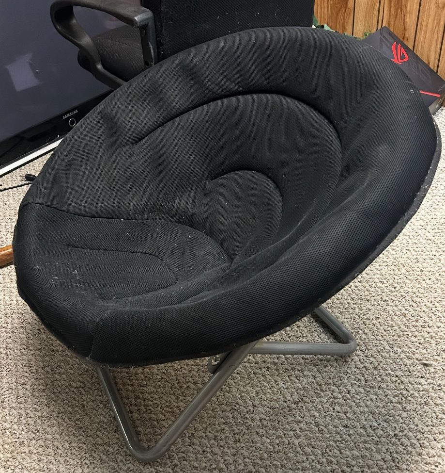 Saucer Chair