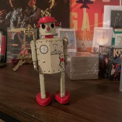 Vintage Toy Wind Up Robot 
