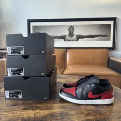 Nike Air Jordan 1 Low - Size 8/8.5/11