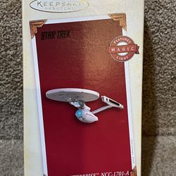 2005 Hallmark Magic STAR TREK U.S.S. Enterprise NCC-1701-A Ornament