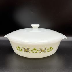 Anchor Hocking Milkglass - 2 Quart