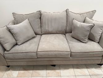 Deep sofa - $600