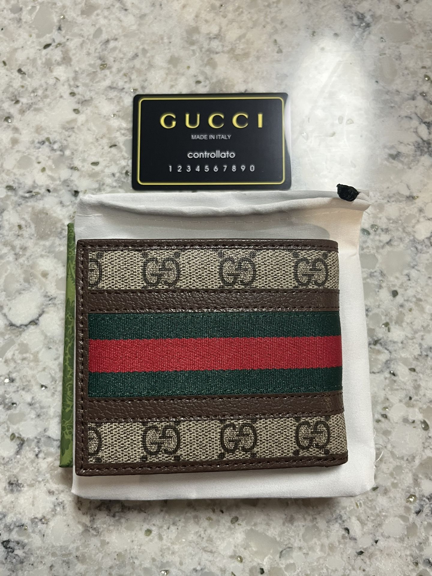 Authentic Gucci Mens Wallet With Box And Authentication, One Size 
