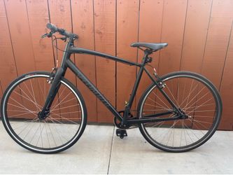 Specialized Sirrus Road Bike 19” Frame Medium