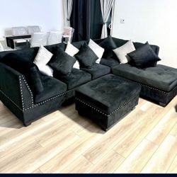 Sectional Couch 