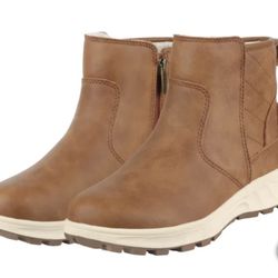 Khombu Ladies' All Weather Boot SIZE 9