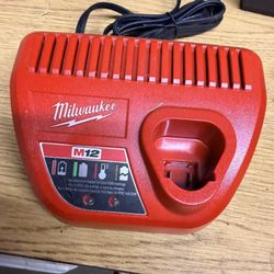 Milwaukee Battery Charger. New.