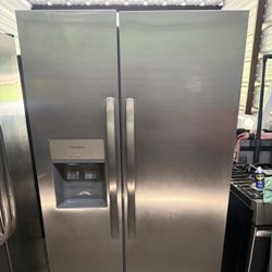 Frigidaire Stainless Steel Refrigerator 