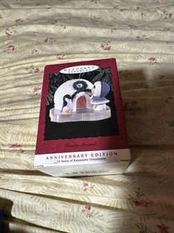 Hallmark Keepsake Ornament Vintage 