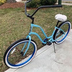 26” Beach /cruiser bike with LARGE frame in great condition!
