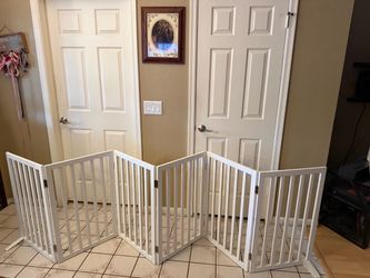 Free Standing Pet Gate