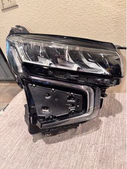 2020 to 2024 CHEVY TAHOE RH HEADLIGHT FULL LED